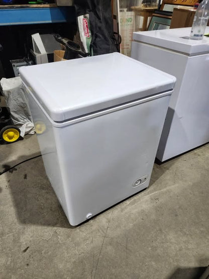 Danby White Chest Freezer - 3.6 cu.ft