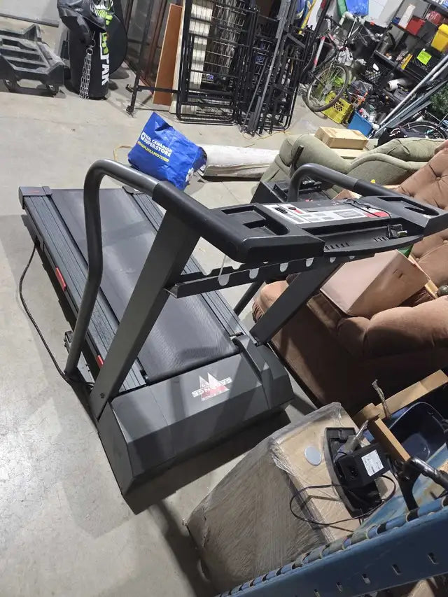 Weslo Cadence 215S Treadmill