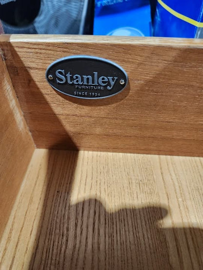 Stanley Furniture - Stunning Solid Wooden Double Dresser