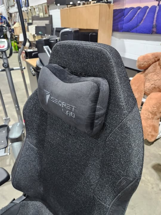 Secretlab TITAN Evo 2022 gaming chair