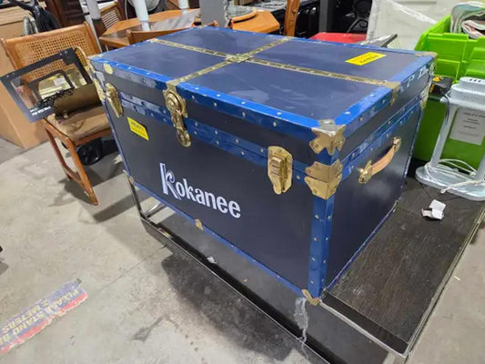 Vintage Everlite "Kokanee" Steamer Trunk - Amazing Condition