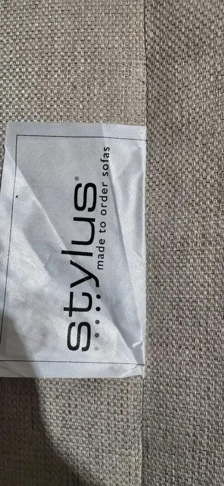 Stylus Loveseat Cream