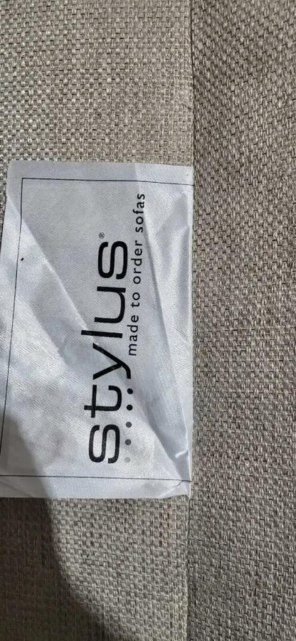 Stylus Loveseat Cream