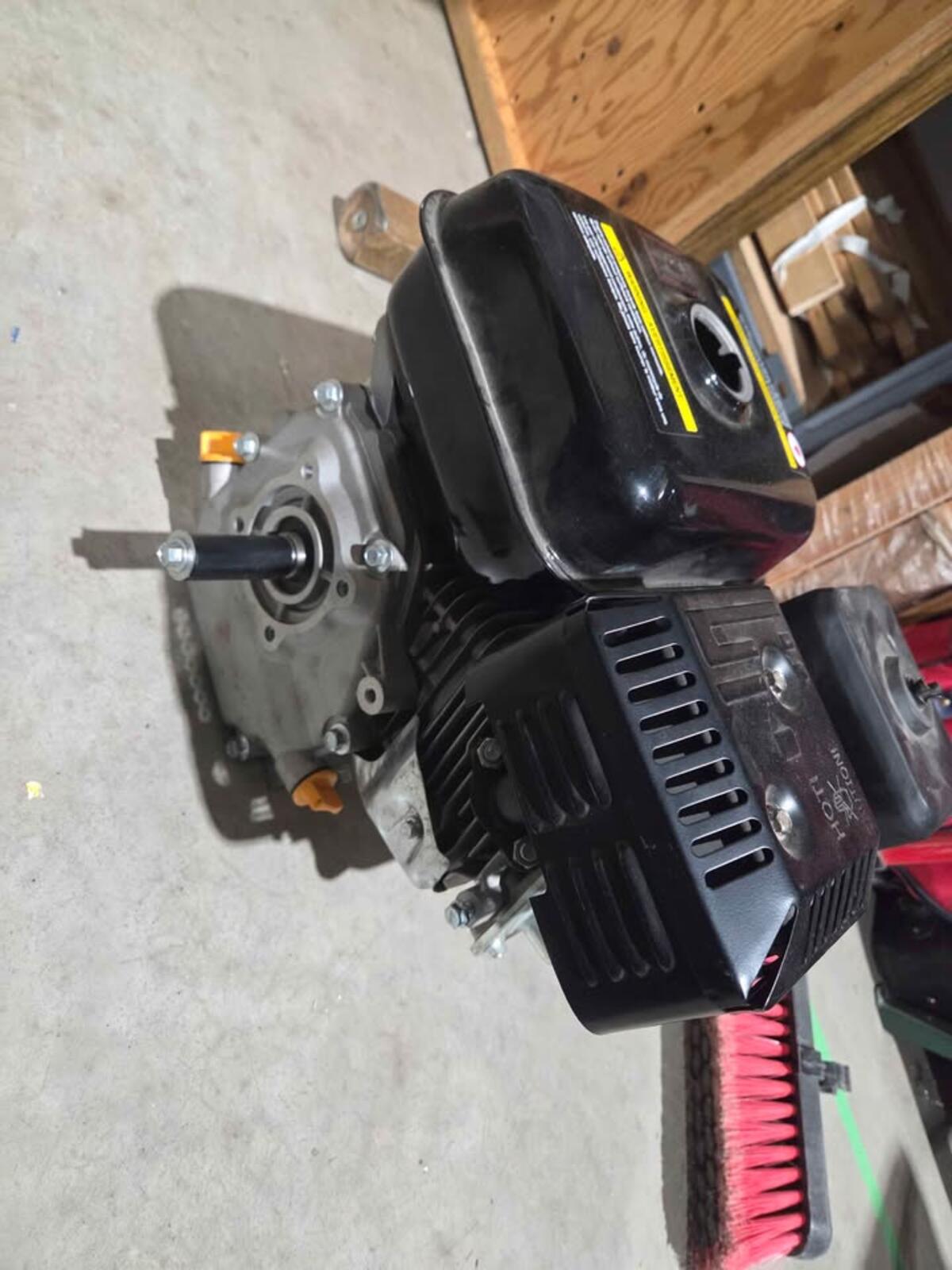 New! Power Fist 6.5 HP OHV Small Gas Engine