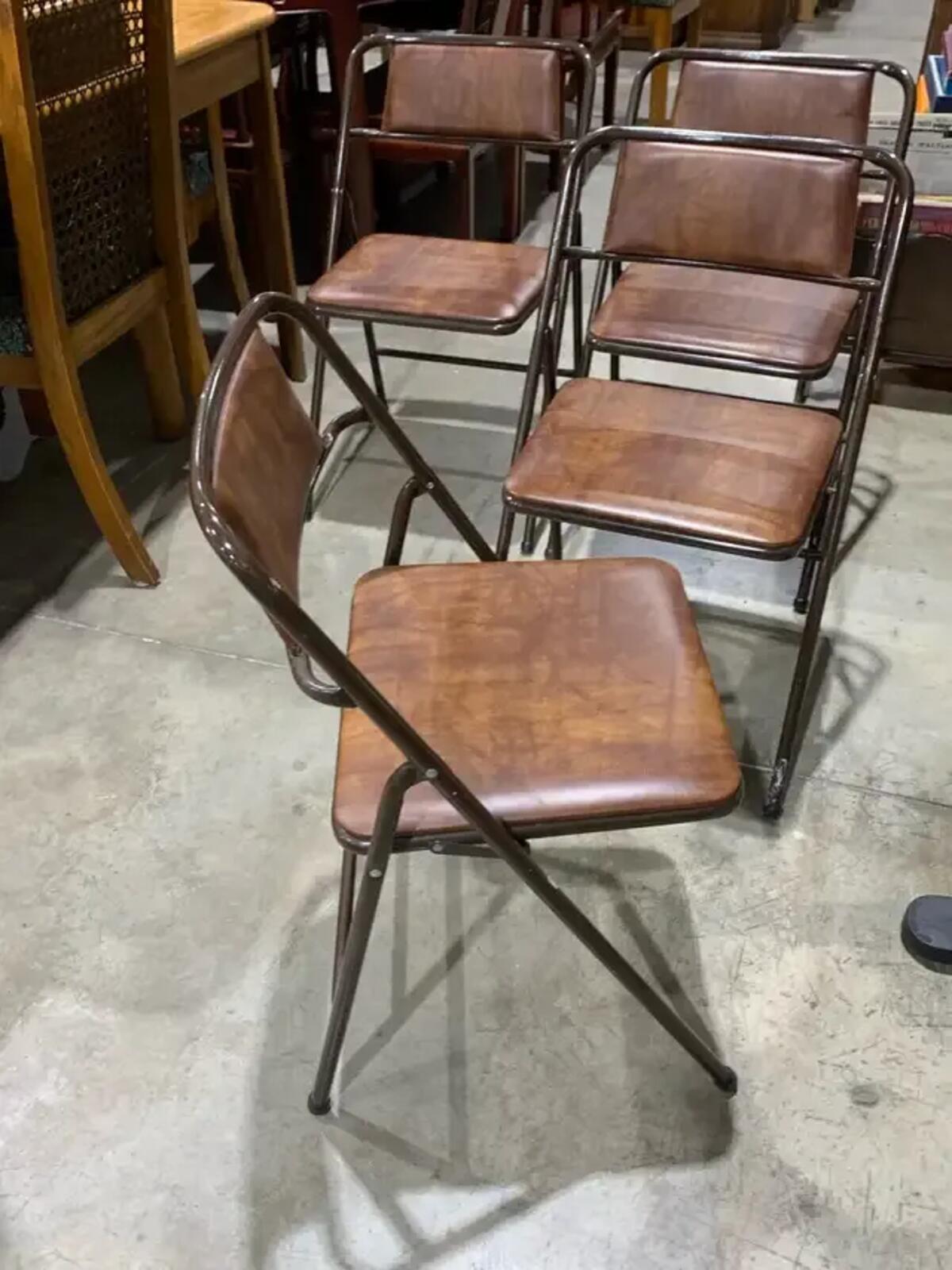 Set of 4 Vintage Brown Folding Chairs