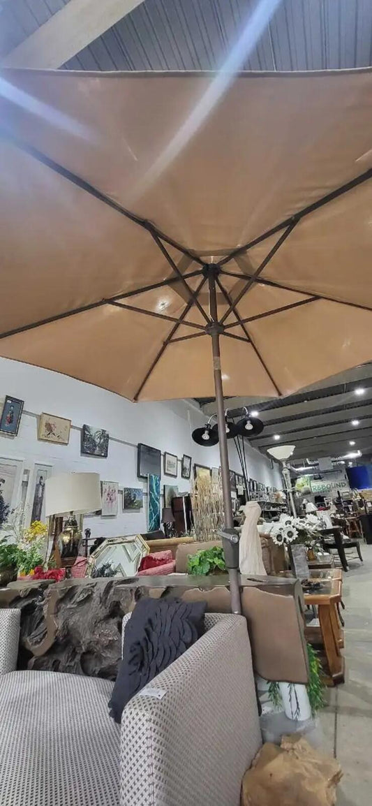 Outdoor Patio Umbrella with Adjustable Pole - 8 ft