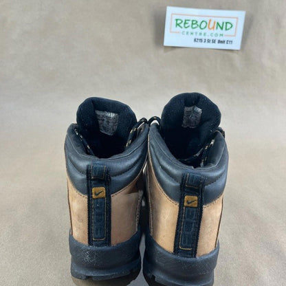 Vintage Nike ACG Gimli Shoes (Size 5.5Y)