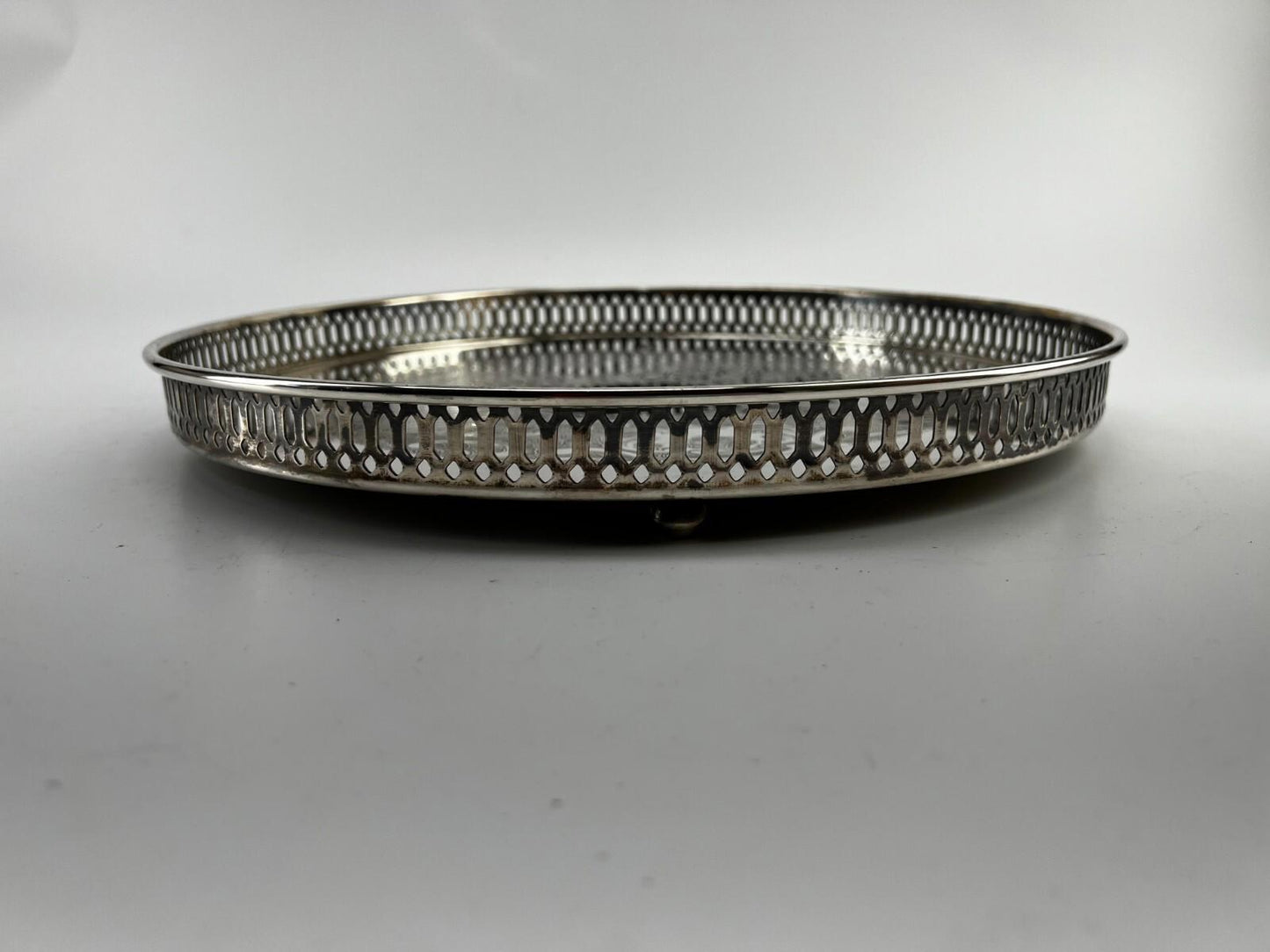 Marlboro Plate by Morton-Parker E.P Copper 2036 - Vintage Pre-owned - 14 inch