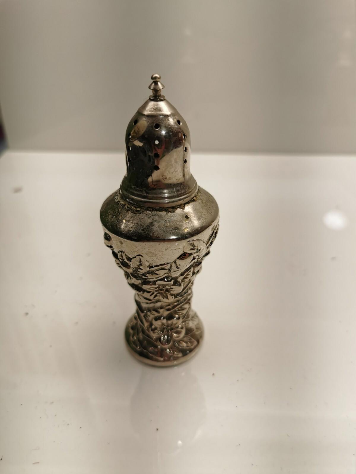 Silver Plated Ornate Victorian Salt & Pepper Shakers
