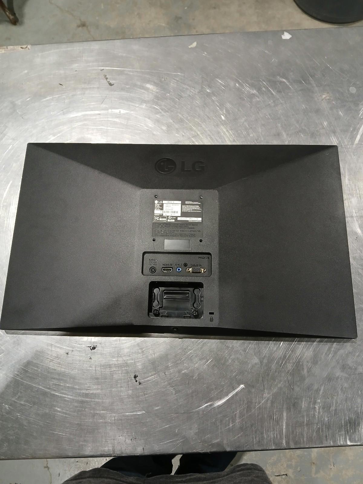 LG 24mk400H monitor FOR PARTS ONLY