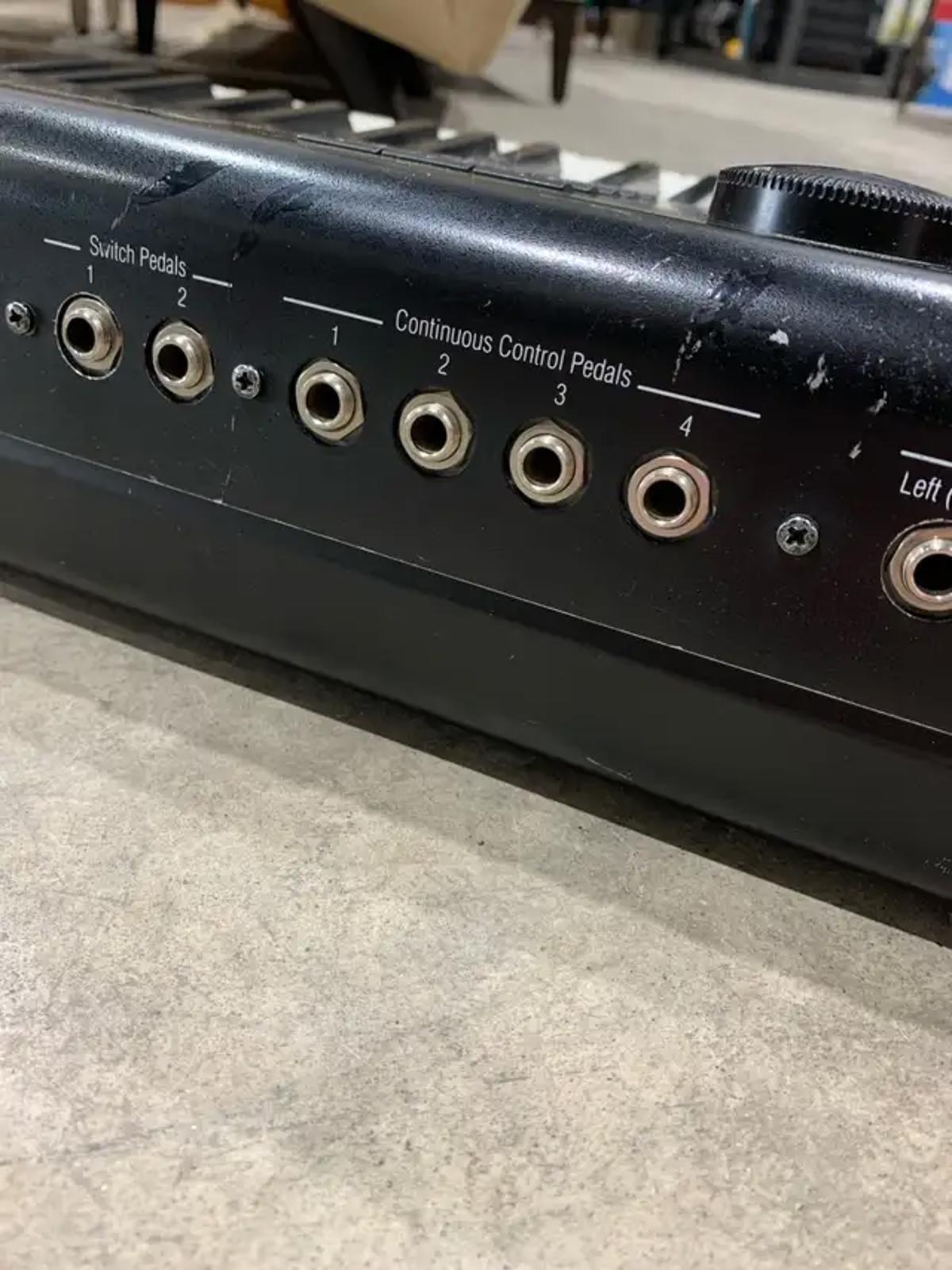 Kurzweil PC88 Keyboard sold as seen