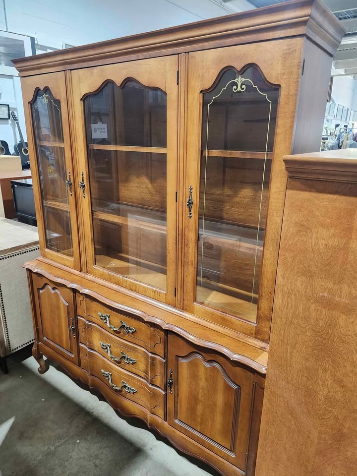 Vintage Wooden 2-Piece Hutch with Glass Doors