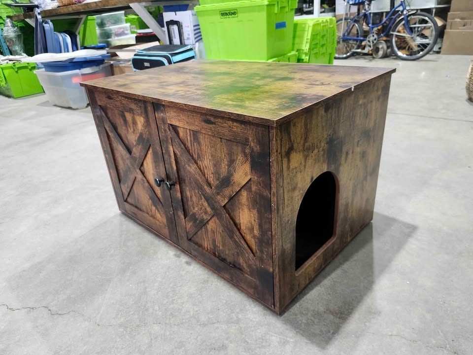 Rustic Brown Wooden Cat Litter Cabinet