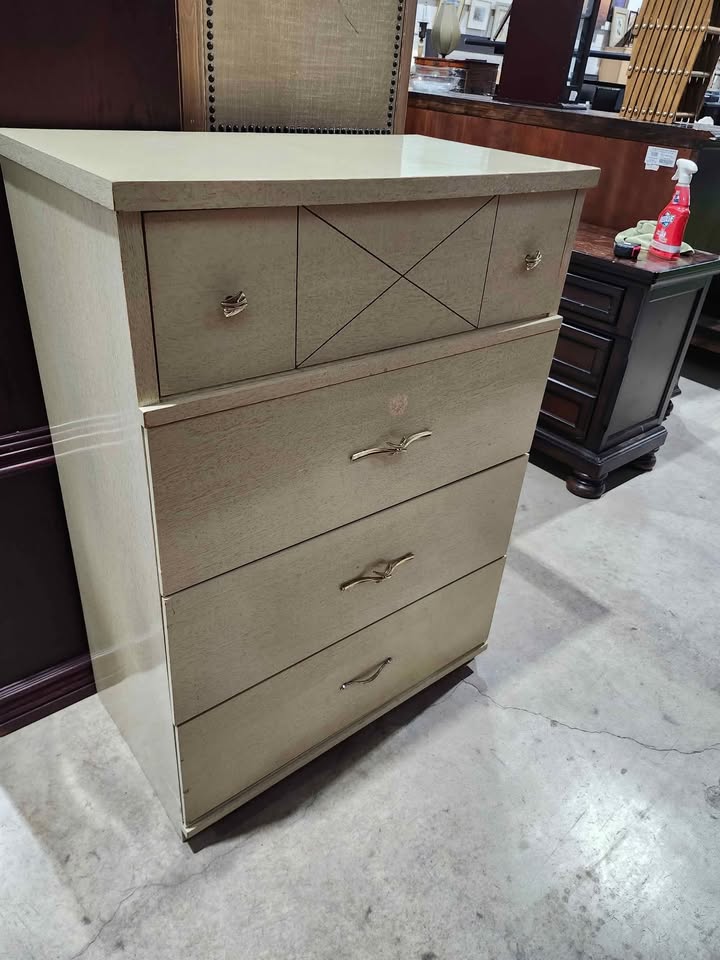 Vintage Four-Drawer Dresser