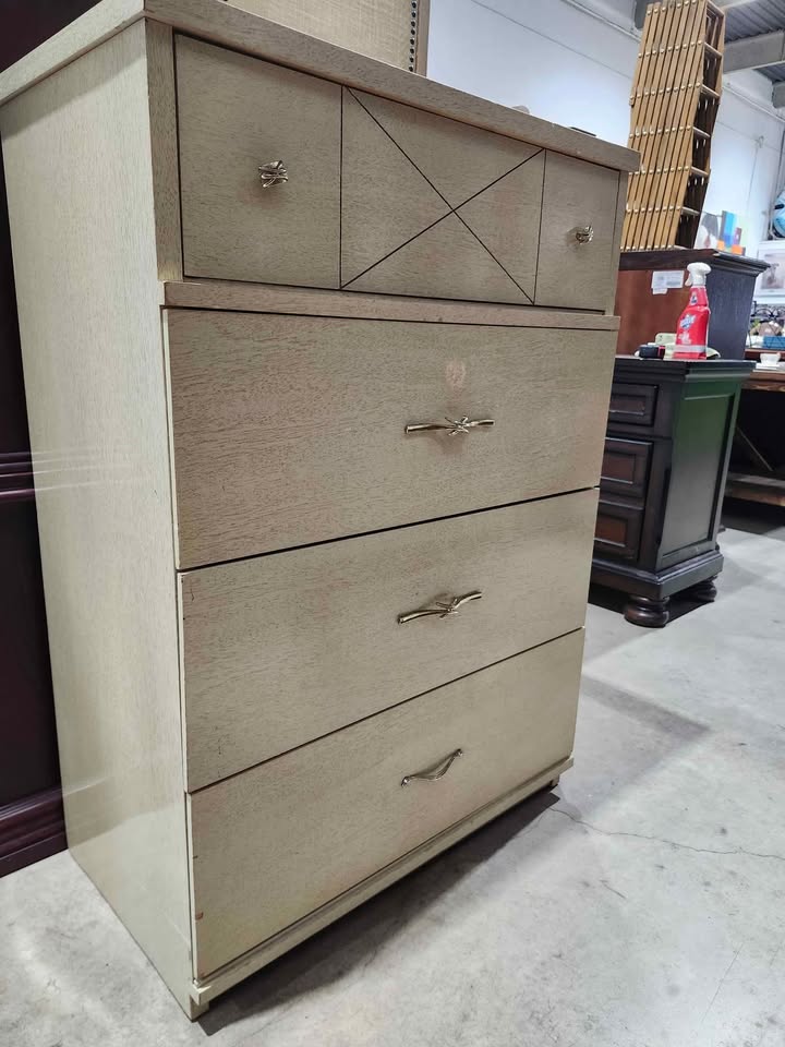 Vintage Four-Drawer Dresser