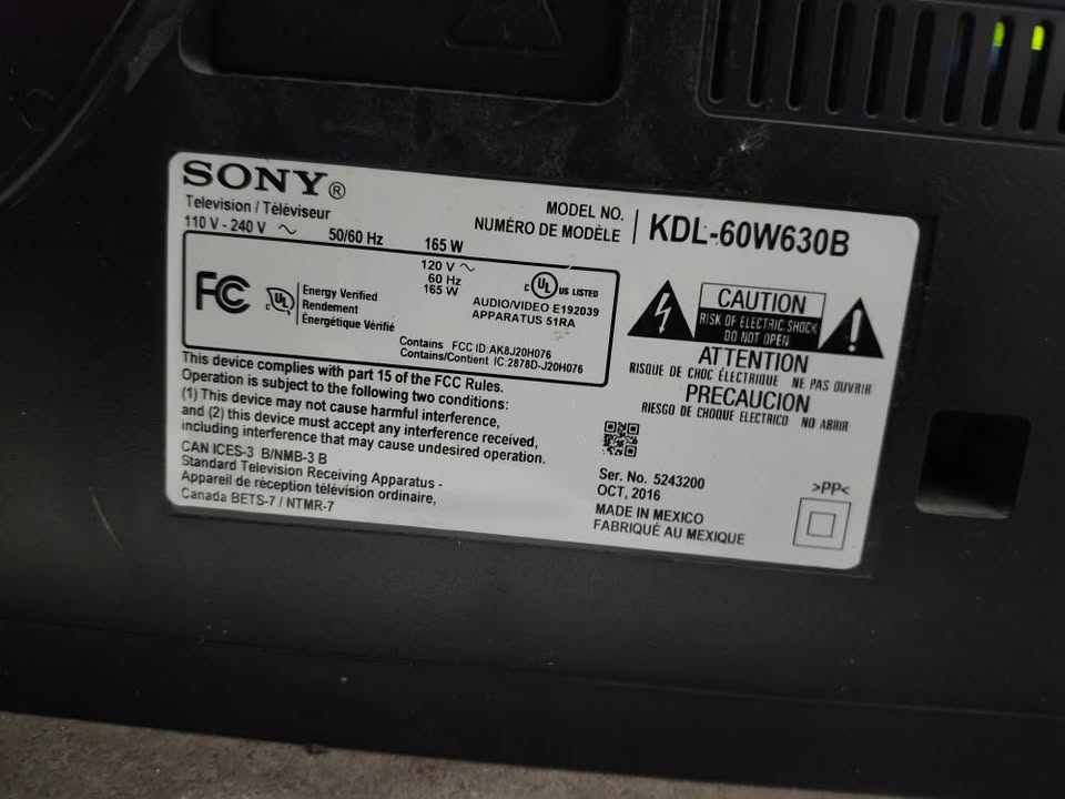 Sony Bravia 60" TV