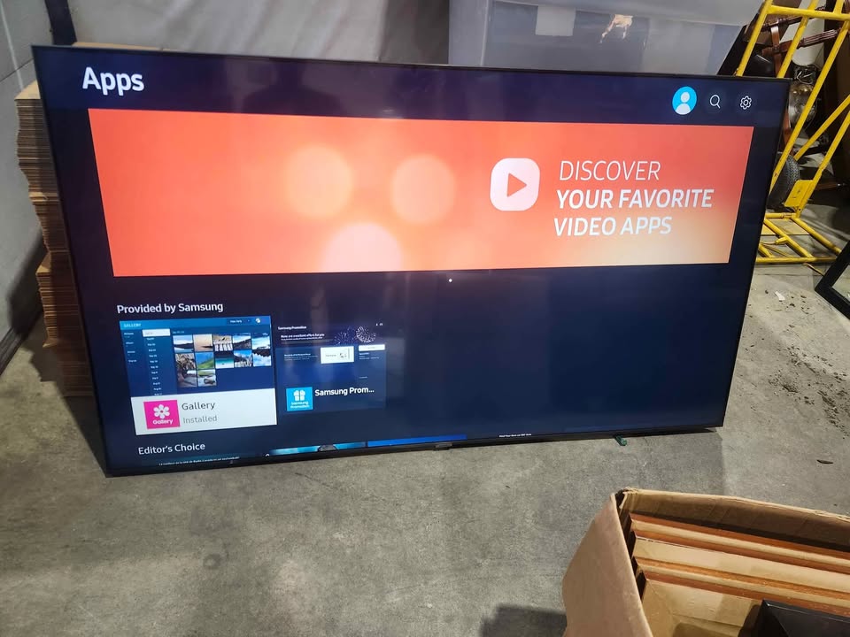 Samsung 75" Crystal UHD Smart TV