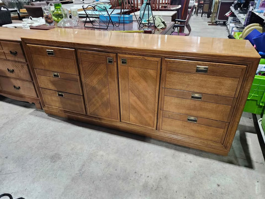 Vintage Solid Wooden Dresser with 9 Drawers