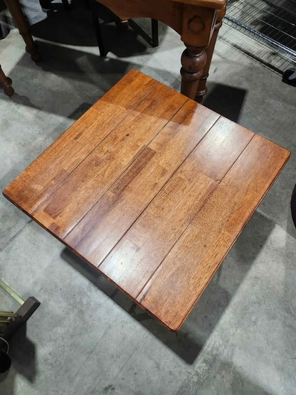 Square End Table with Metal Base