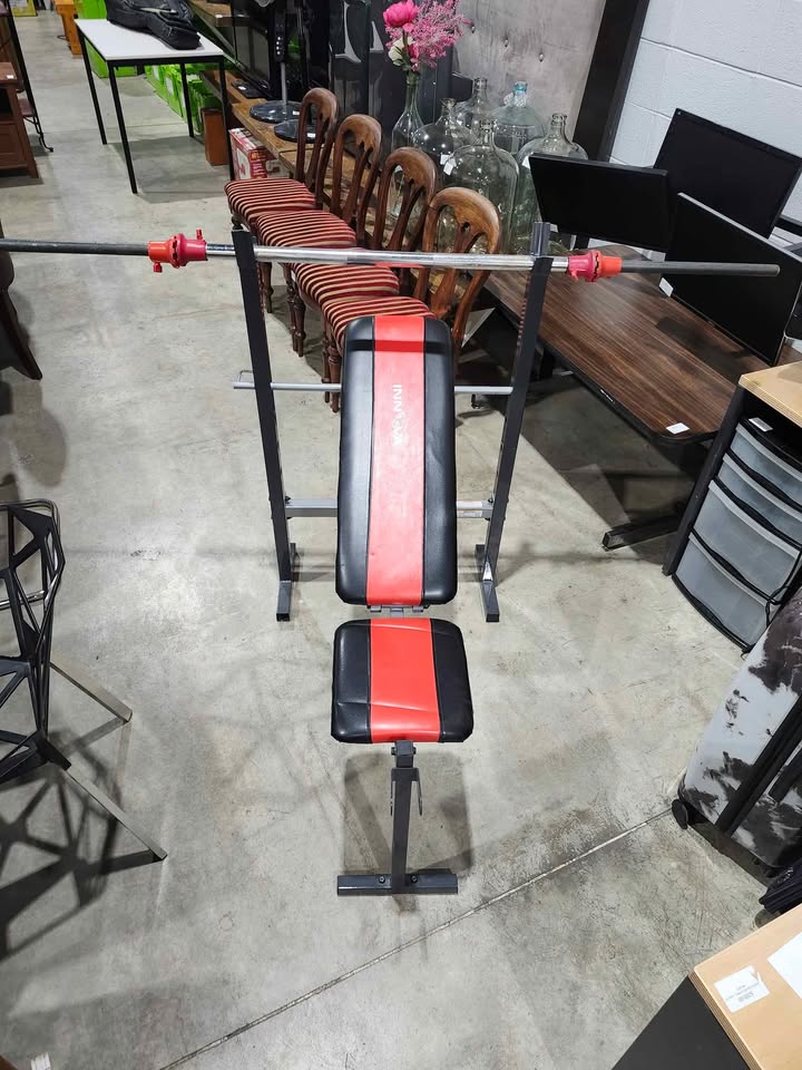 Innova Weight Bench & Barbell Set