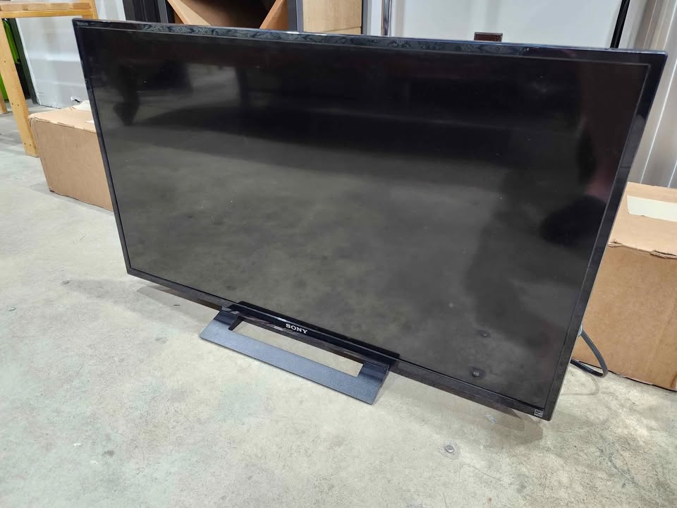 Sony 32" HD LED 720p TV