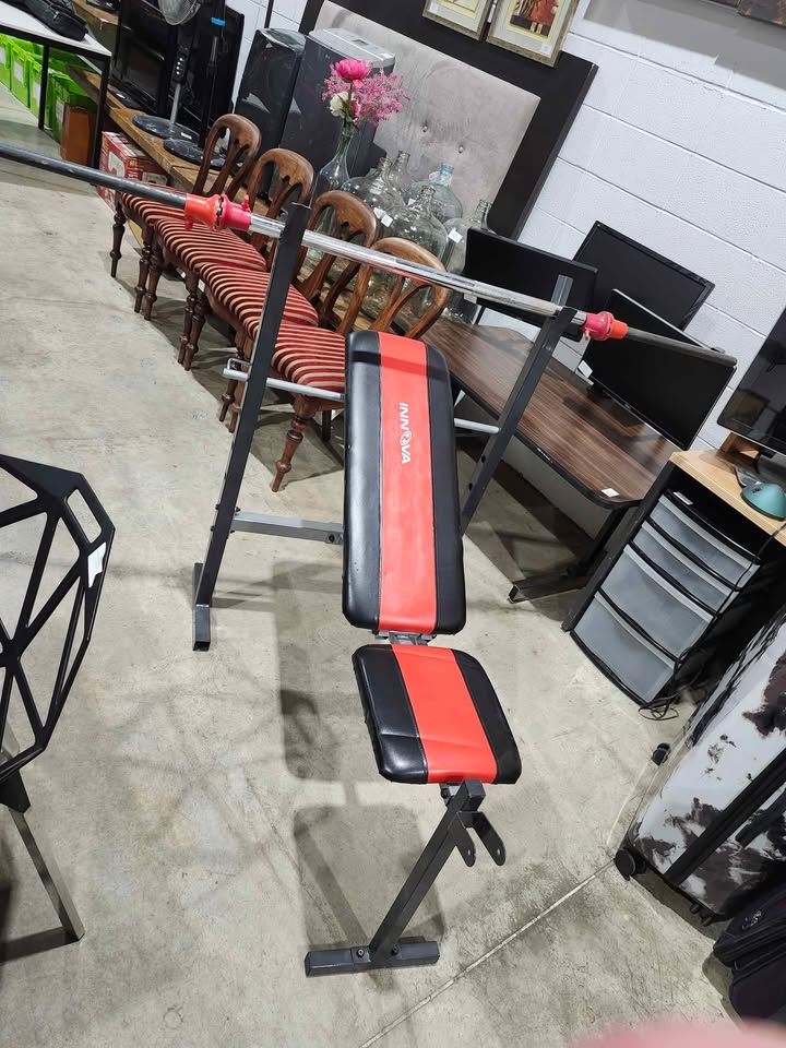Innova Weight Bench & Barbell Set