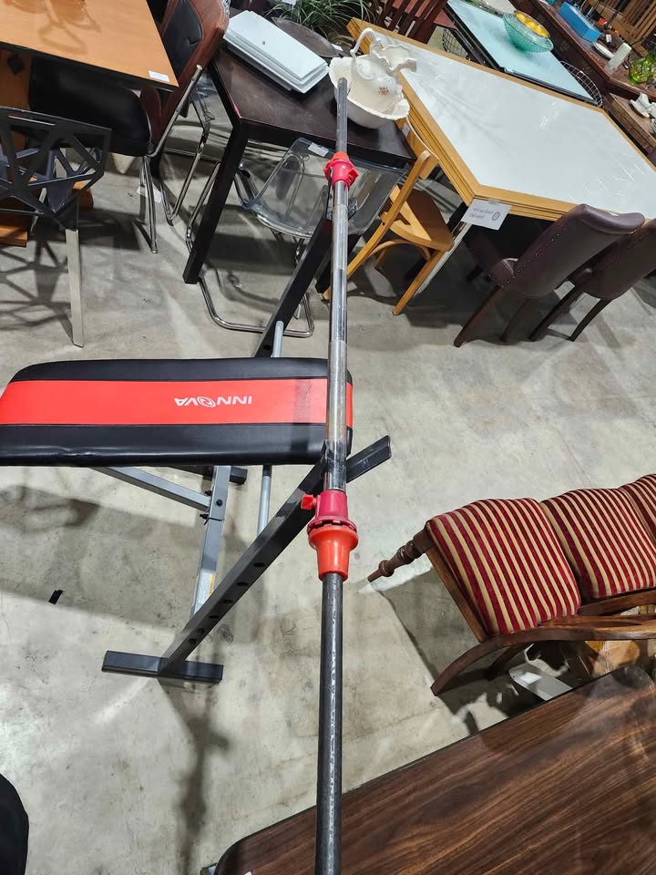 Innova Weight Bench & Barbell Set