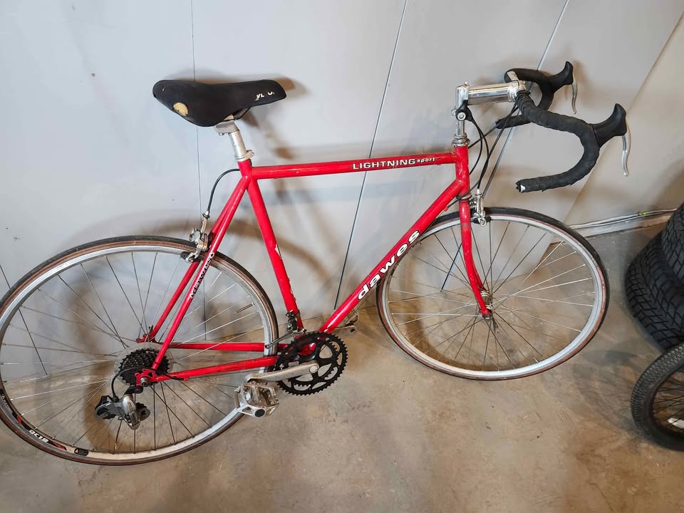 Dawes Lightning Sport Road Bike
