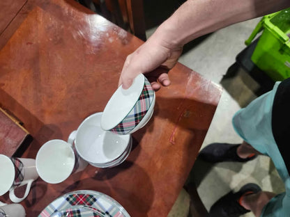 Mikasa Plaid 4 pc Dinnerware Set