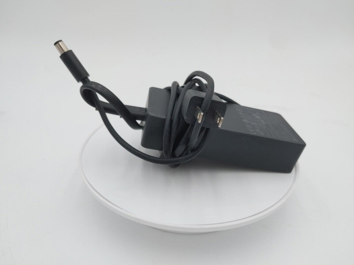 Good Condition Microsoft Surface Dock Black Model 1661 Tested Working with PSU