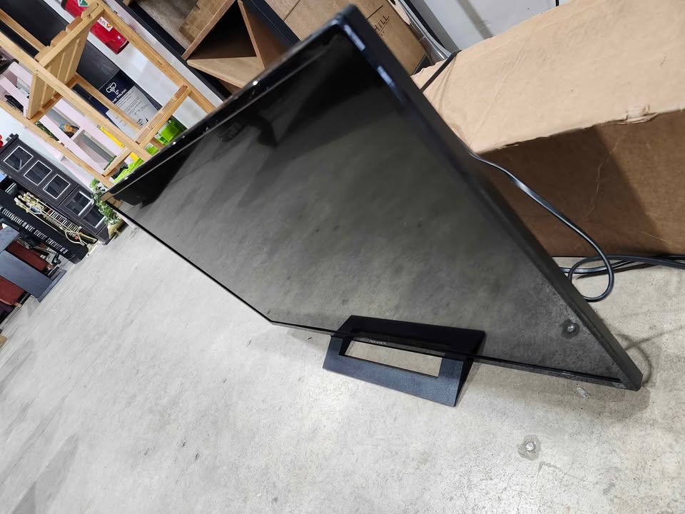 Sony 32" HD LED 720p TV