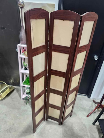 Dark Wood Folding Photo Display Screen