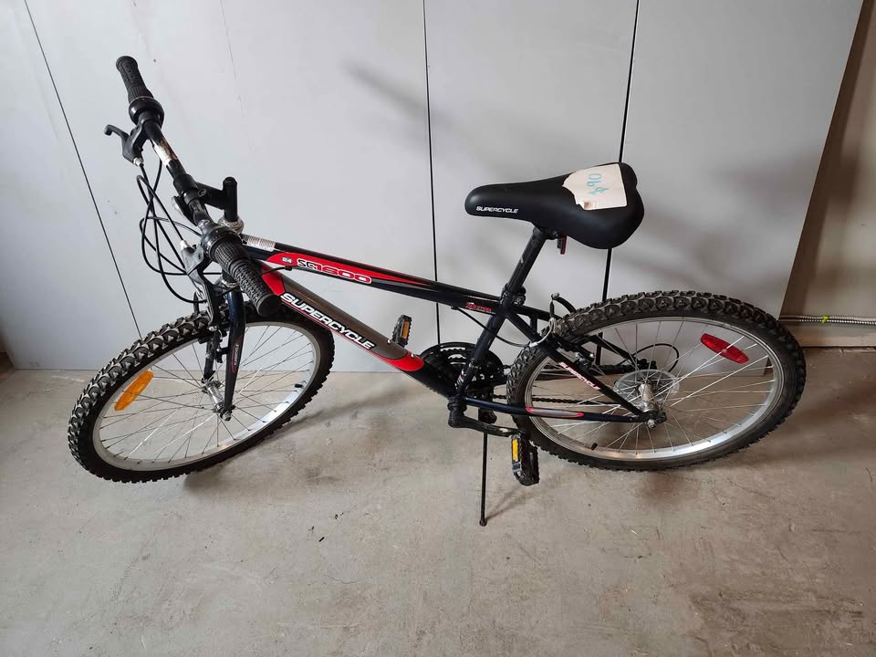 Supercycle SG1800 Mountain Bike