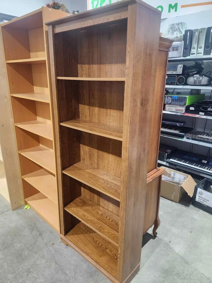 Wooden 5-Tier Bookshelf