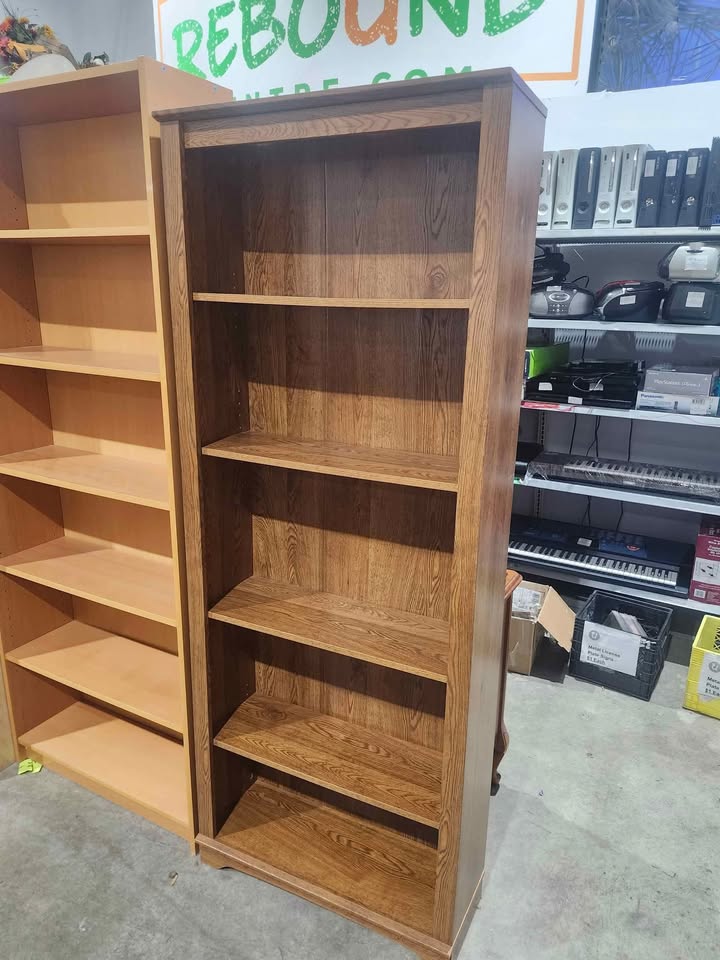 Wooden 5-Tier Bookshelf