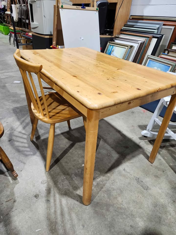 Wooden Dining Table and Chair Set