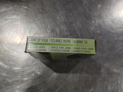 Brand New in Box Lot of 4 Solar Yard Lights Silver