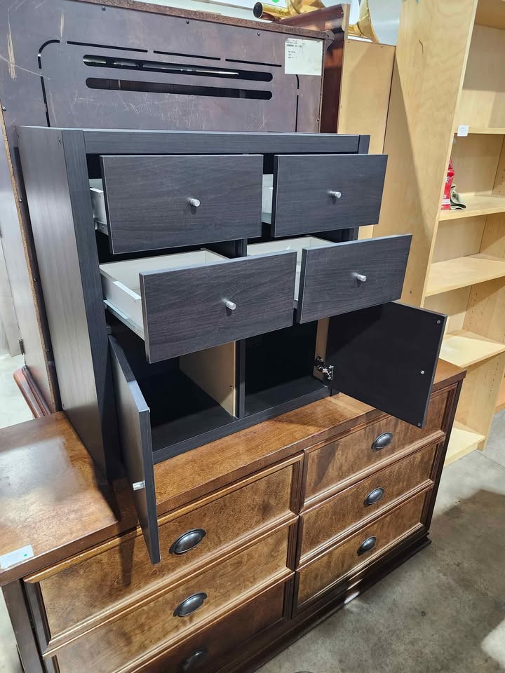 IKEA Kallax Shelf Unit - Black