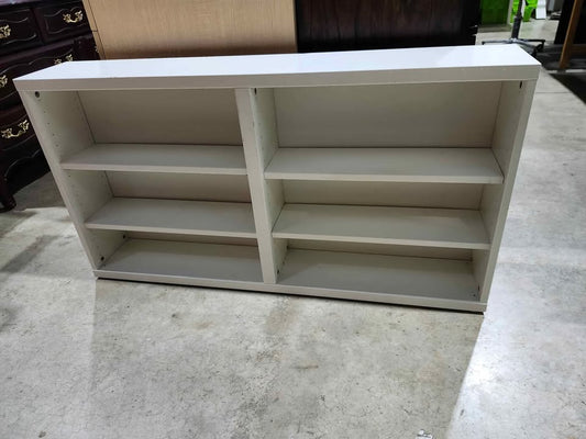 White Ikea Bookshelf
