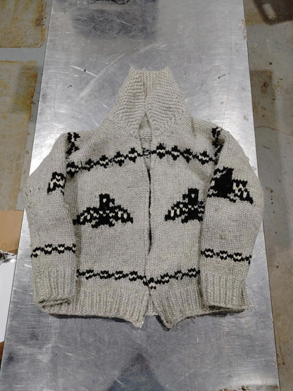 100% Wool Women's Zip-up Grey Sweater with Black/White Pattern