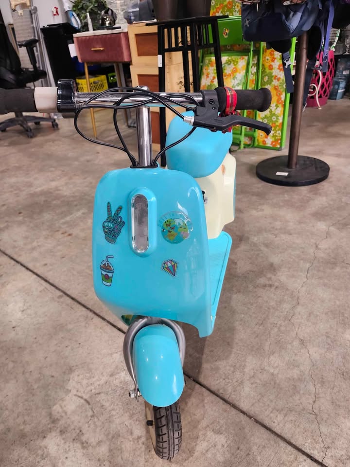 Razor Pocket Mod Petite Euro-Style Electric Scooter