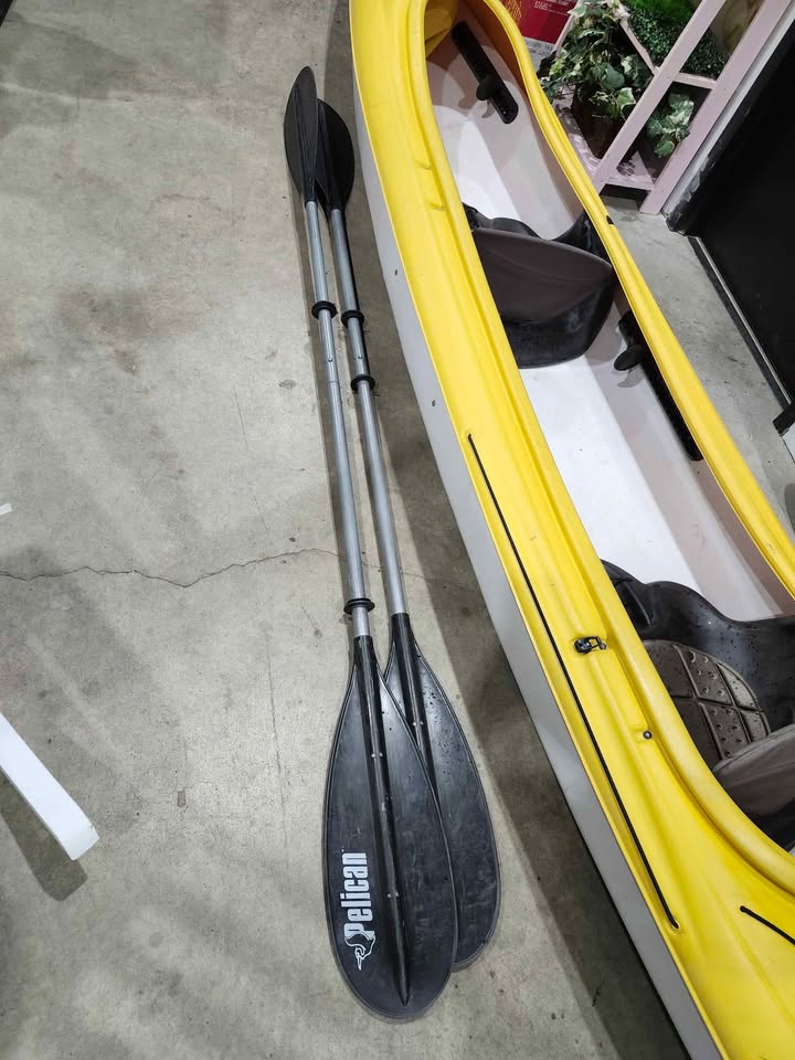 Pelican Storm 140T SE 14ft Tandem Kayak w/ Paddles