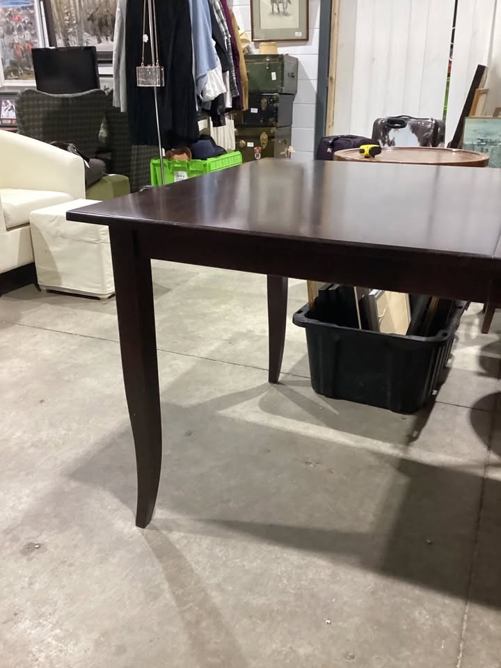 Dark Wood Extendable Dining Table