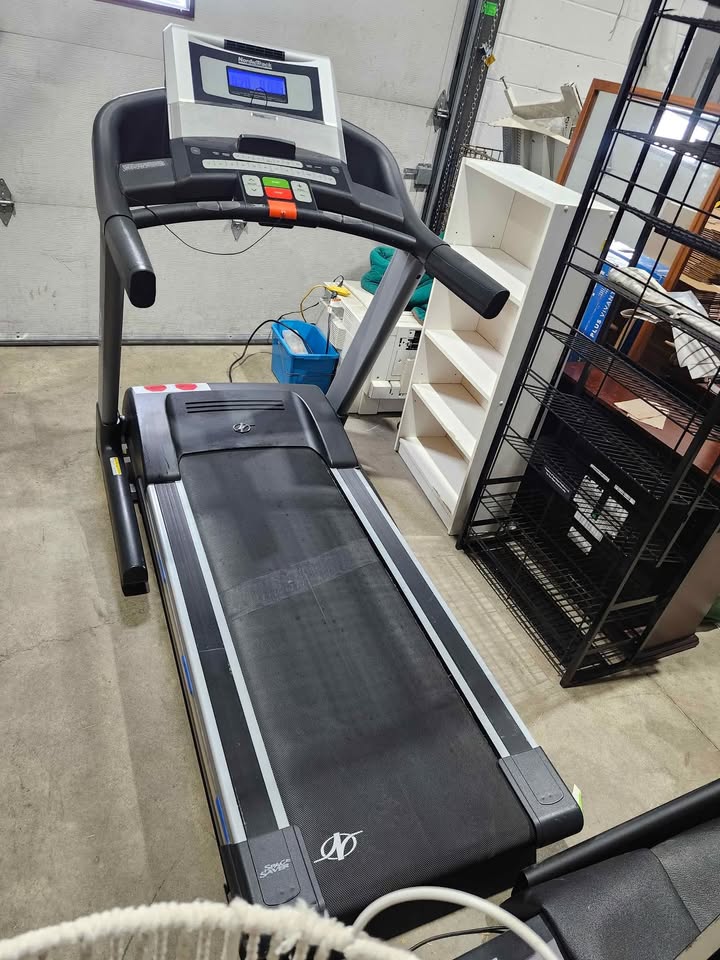 NordicTrack Commercial 1500 Treadmill