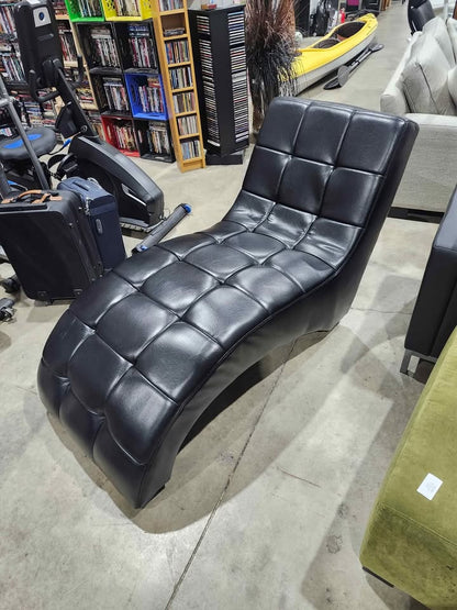 Black Leather Chaise Lounge Chair