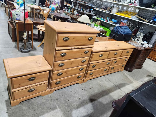 Wooden Bedroom Set - Dresser, Chest, Nightstand