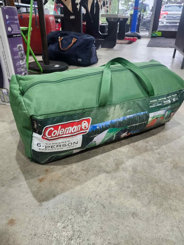 Coleman Screened 6-Person Evanston Tent