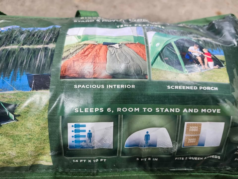 Coleman Screened 6-Person Evanston Tent