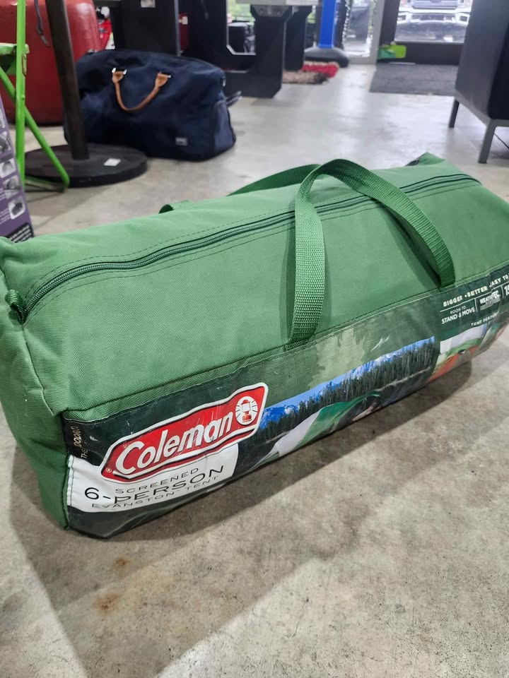 Coleman Screened 6-Person Evanston Tent