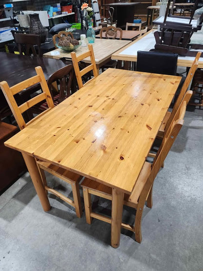 Pine Wood Dining Table with 4 Chairs